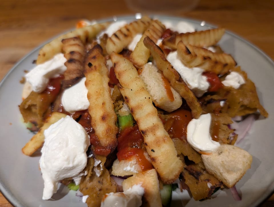 Vegetariskt Iskender med Kebab